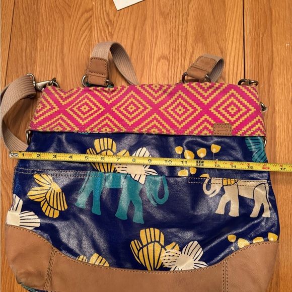 Fossil Multicolor Tote Bag with Elephant Design - Picture 4 of 15